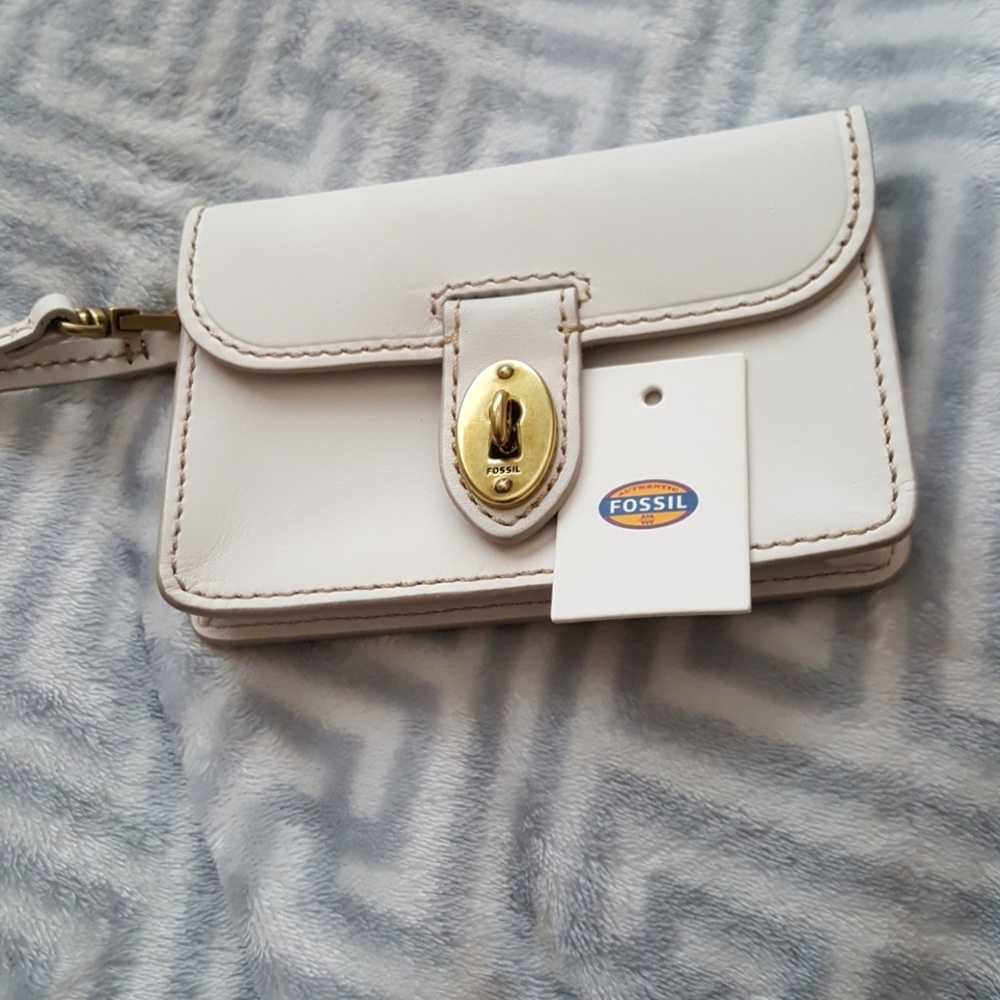 Fossil Austin Wristlet